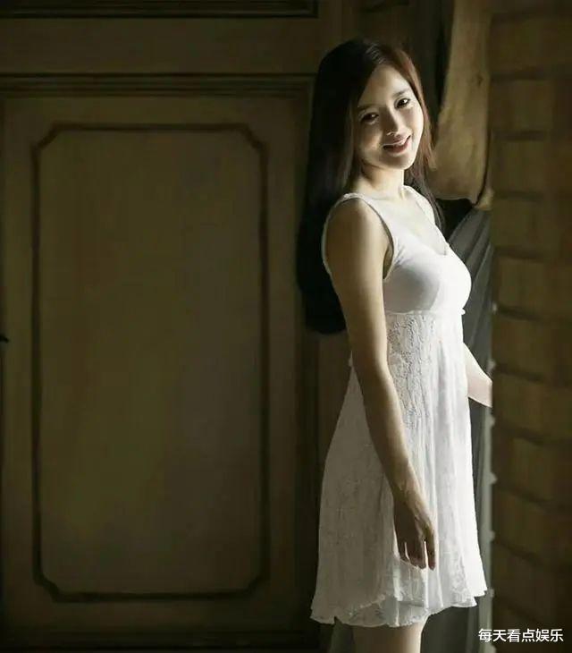 美过贾静雯，形似李小璐，爆红后消失16年，如今无数人还在等她！