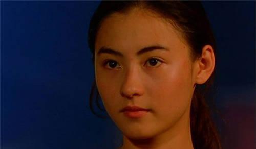 港媒称张柏芝已秘密领证,三胎生父终于曝光,是谢霆锋父亲的好友