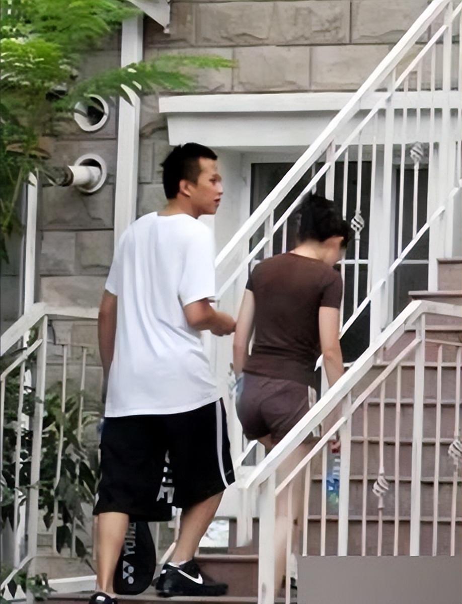 邓超|邓超夫妇,年入3亿太惊人