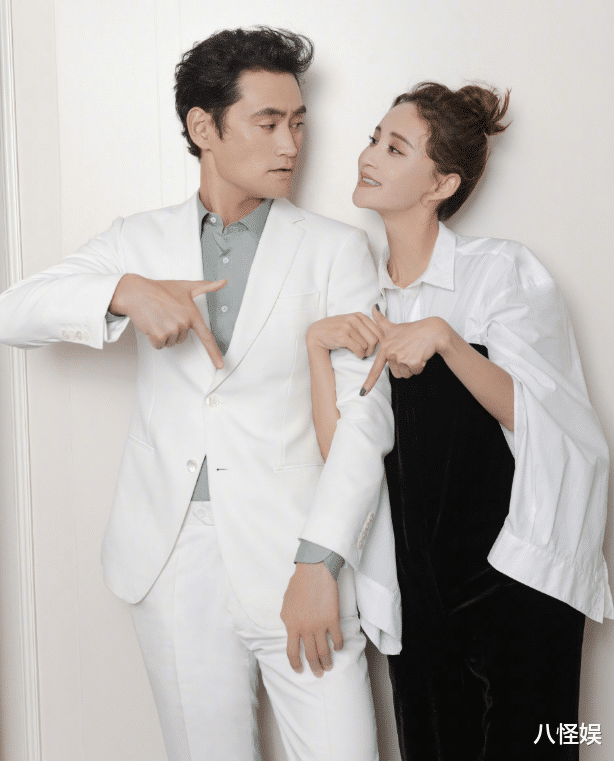 张歆艺带儿子游玩被偶遇,脖子青筋凸起瘦脱相,网友直呼没敢认