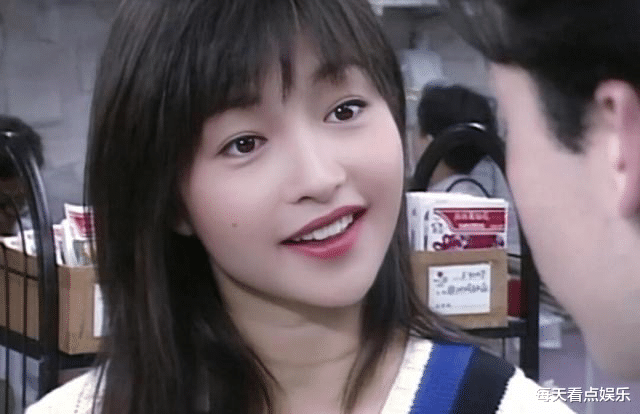 ?最美郭襄：25岁爆红，巅峰时患抑郁症，如今做护士住山里