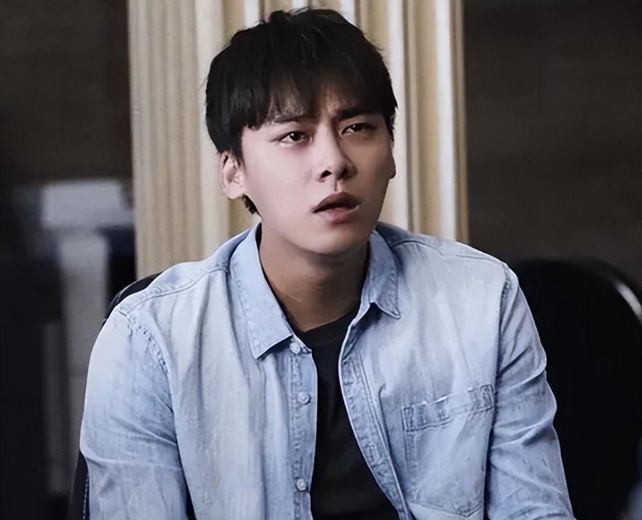 “封杀”不到1年，再看李易峰现在的处境，很可恨，但也很可悲！