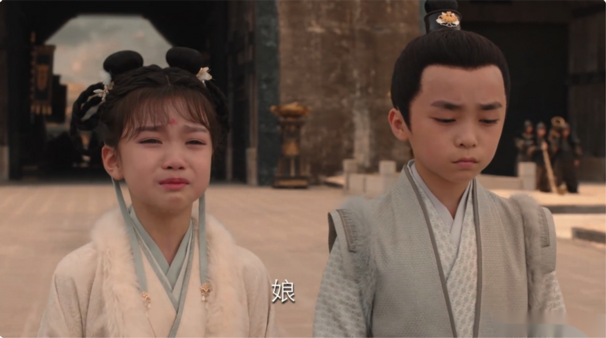 30岁杨紫脱离滤镜演第一美女，让多少“丫头教”女演员羞红脸？