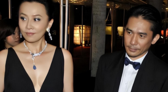 曝梁朝伟添子瓜升级！路人亲证出轨、携小3逛街，刘嘉玲有新动作