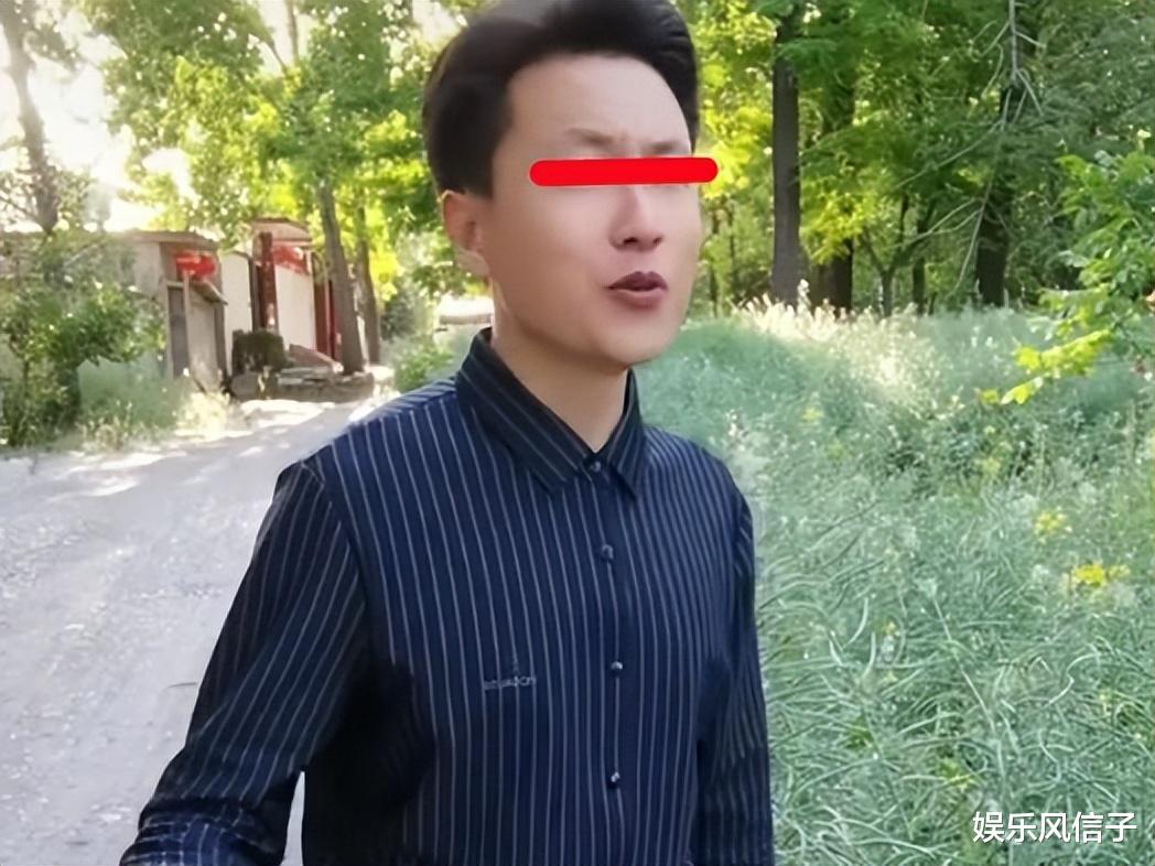 网红秀才真容曝光,身材瘦小佝偻如小鸡仔,鼓动粉丝拿医药费打赏