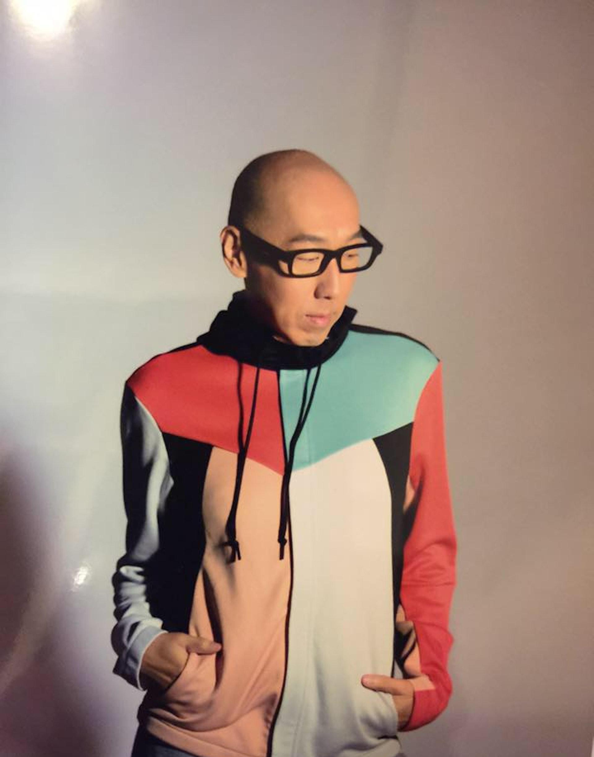 |香港男星突然自杀身亡,将娱乐圈世态炎凉表现得淋漓尽致!