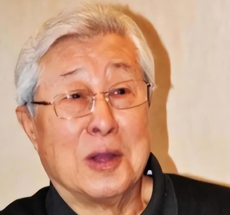 “一代男神”王心刚:高龄91岁,与病妻白头偕老,儿女已飞黄腾达