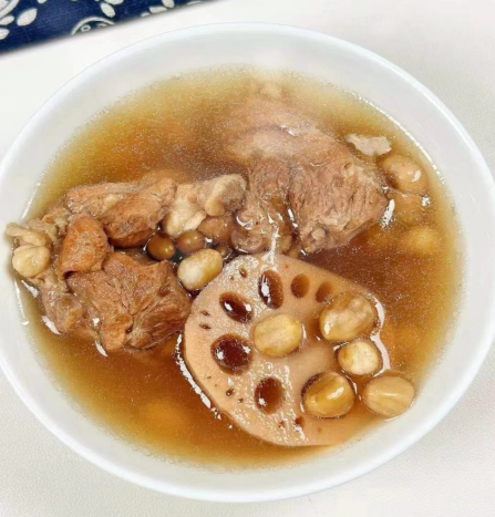 |“11月一碗汤，身体更安康”，秋冬多喝这汤，补足营养，迎接冬天