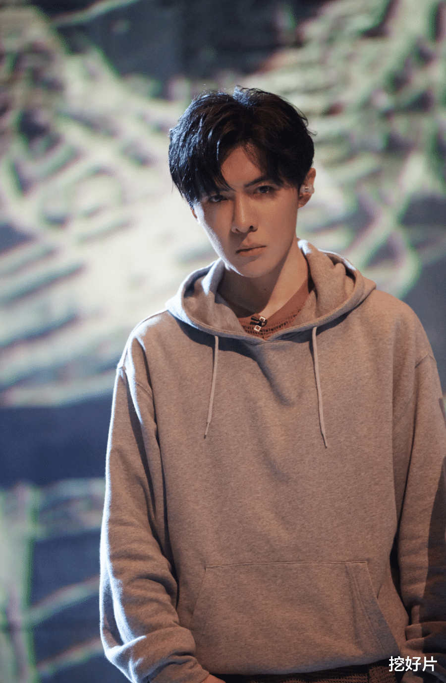 《披哥》颜值排行：王栎鑫第8，唐禹哲第4！前两名30年无对手
