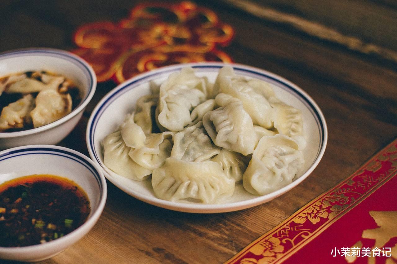 除夕包饺子规矩多,牢记:1不用,2要留,忌3样,龙年吃出好彩头
