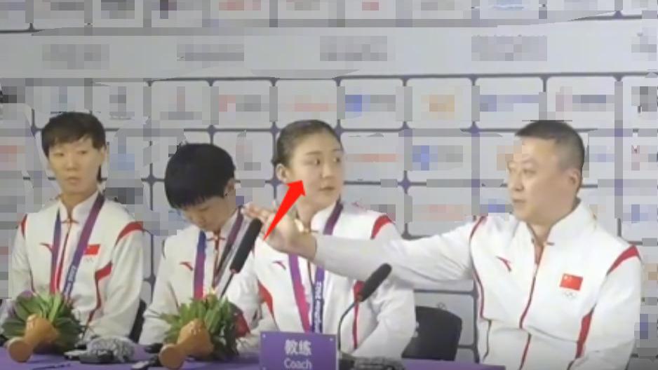 陈梦夺冠后发言被马琳皱眉喊停，疑被胜利冲昏了头，网友：停的好