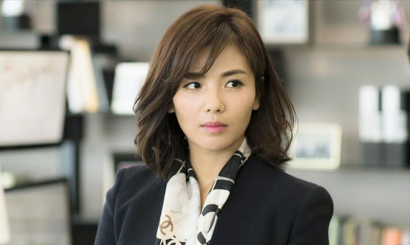 “国民女神”刘涛,连连被曝各种“丑闻”,一夜之间人设崩塌?