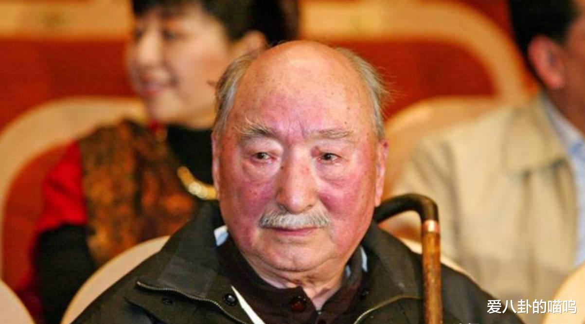 陈佩斯|陈佩斯,为尽孝放弃上春晚他不后悔,不要等到父母没了才想到尽孝