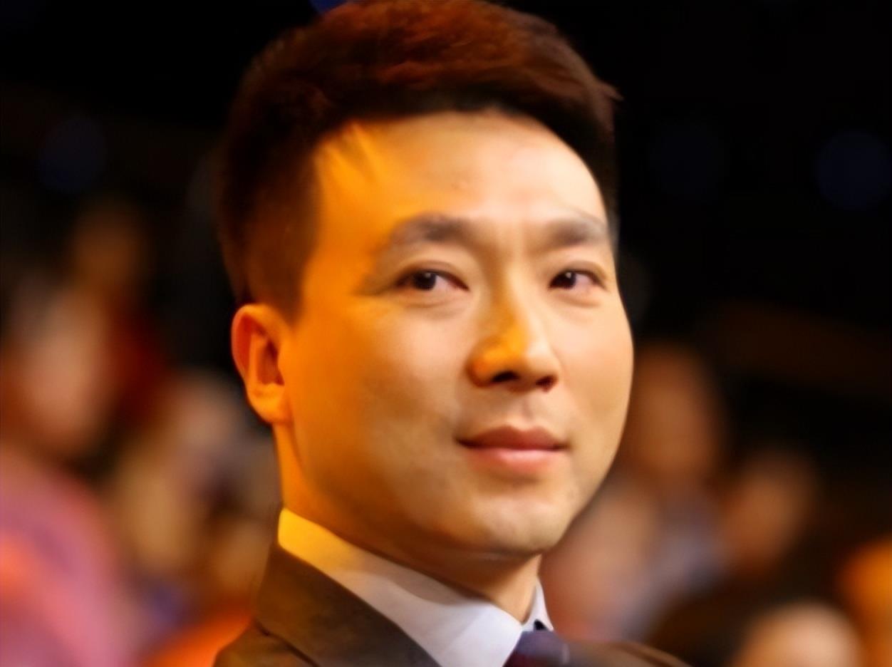 事实证明,央视看走眼了,节目已停播!主持人没有你想的那么简单