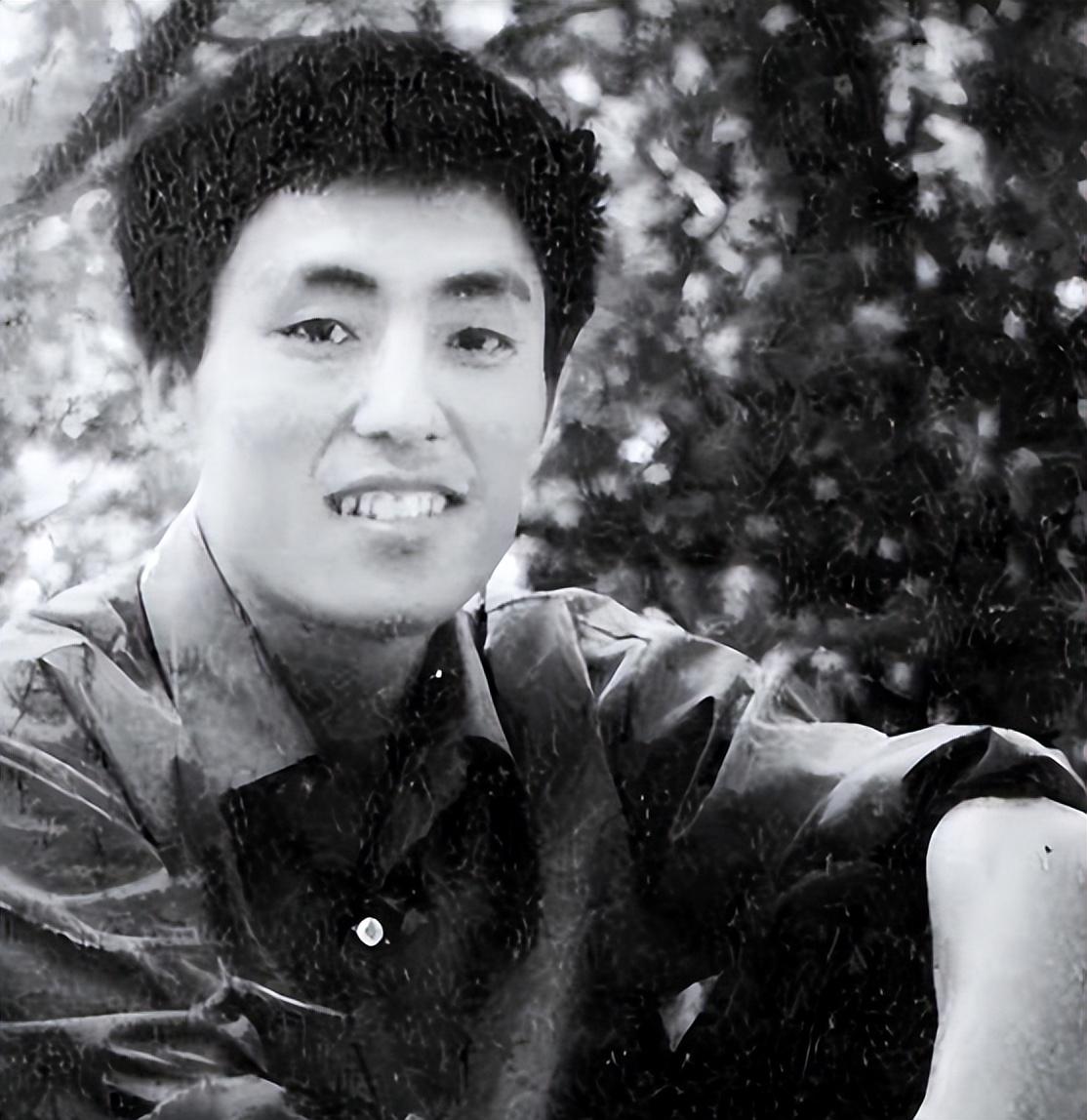 张艺谋一生中的三个女人:一个得到爱,一个得到钱,一个一无所有