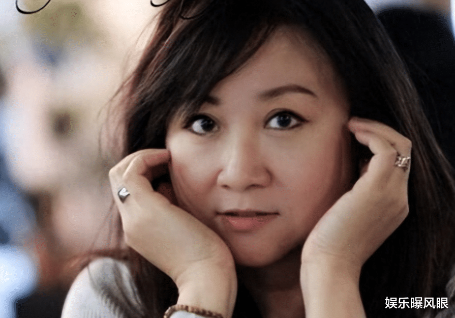 曝郑少秋大女儿美国上吊轻生,遗体无人认领,疑男友出轨为情所困