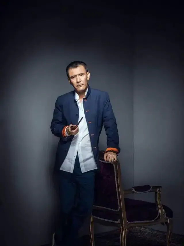 姚安濂：与妻子离婚后，一个人带着女儿生活，如今咋样了？