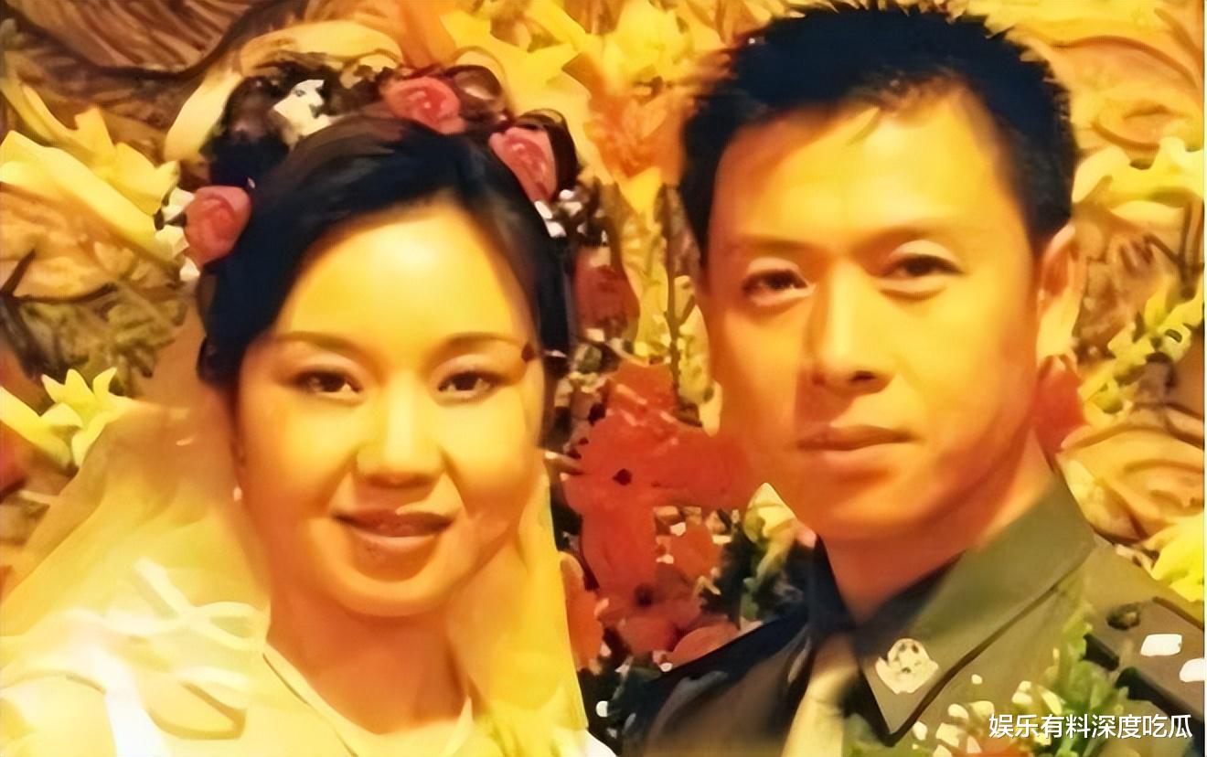 姐弟恋！曝52岁的闫妮与45岁的李晨恋爱，网友直呼太离谱