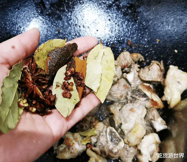 白菜|11月22号是小雪,建议少吃萝卜和白菜,记得吃这3样,营养又暖身