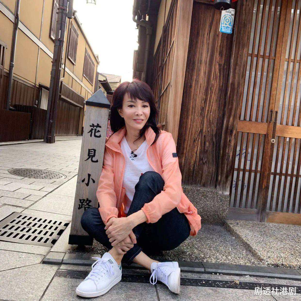 苗圃|TVB前一姐成泰剧男主角小迷妹，离巢只是想跳出舒适圈