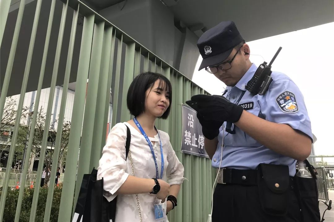 00后|整顿职场的那批00后，已经付出代价了，付费群聊里老板说出真相