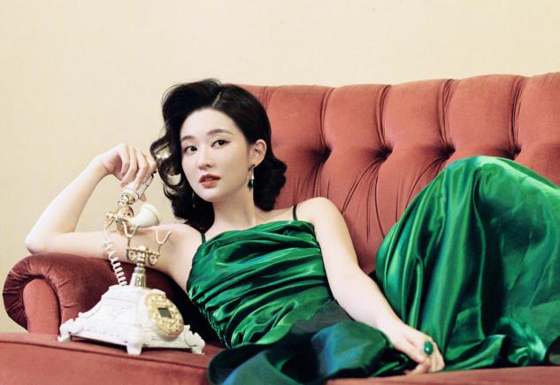 荆州|《合伙吧少年》乔欣金句频发，说职场像宫斗戏，女生只喜欢被偏爱