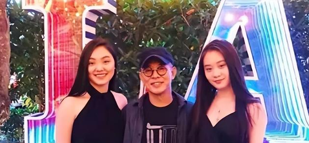 李思:我爸是李连杰,我妈是黄秋燕,可我却是留守儿童