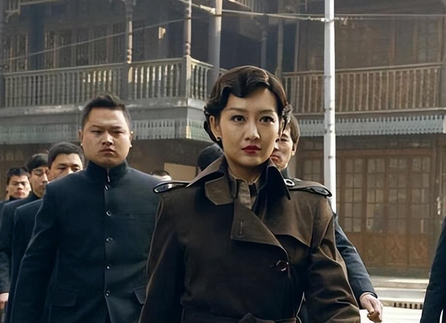 《伪装者》八年了，演员现状：女主无戏可拍，三位女配片约不断