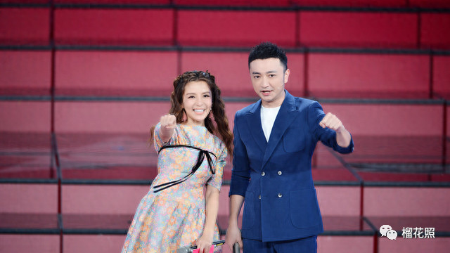 央视主持人大洗牌？朱迅和尼格买提被央视除名？真相来了