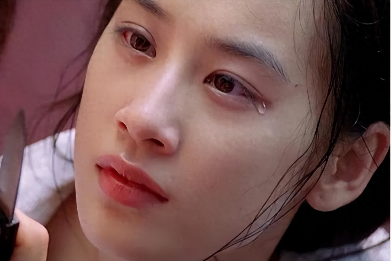 藏了8年才公开身份，一年两亿零花钱，她的故事远比你想得更精彩