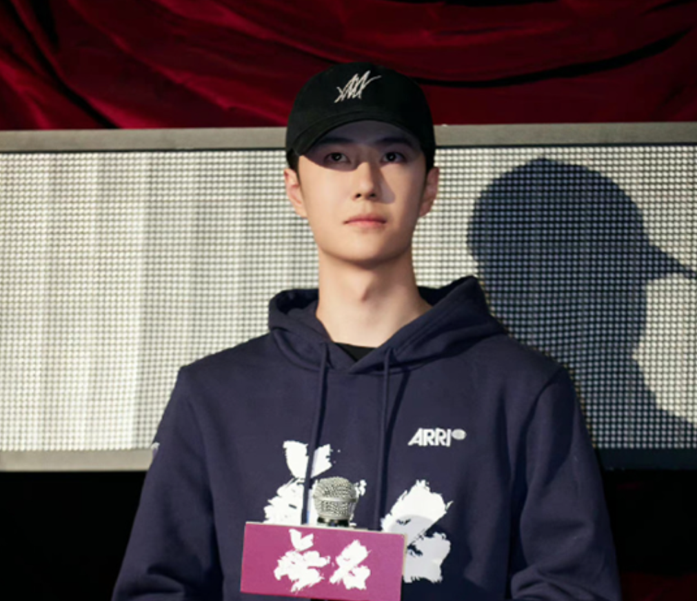 电影|文盲演员被央媒发文痛批,言辞犀利,真是一点脸面都不给!