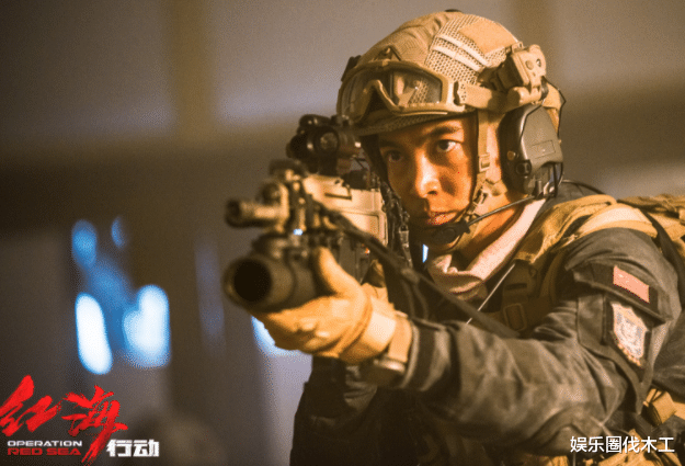 电影|曝35亿男演员精神异常！5句词2小时频繁吼人，表情失控嘴抖肌肉僵