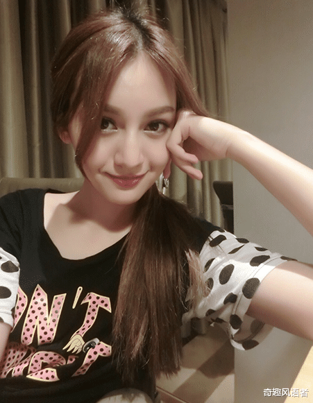 李晨|富豪李晨名下豪车无数，住9亿四合院，用石头收获6大顶级女星芳心