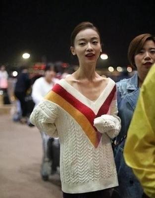 7位“瘦脱相”的明星,憔悴苍老,凸嘴眼袋深,还是有点肉比较好