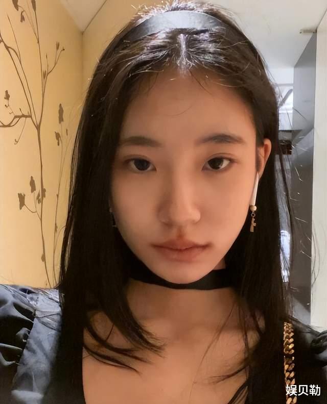 小S|娱记曝小S为女儿找干爹、干哥哥,新年刚赚了两桶金,口碑就臭了