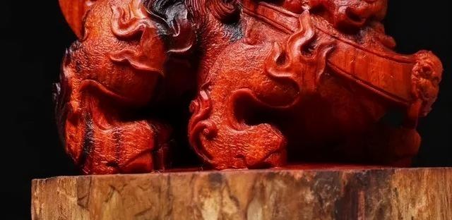 文玩|想用小叶紫檀雕个“招财神兽”,却不想雕出个“四不像”