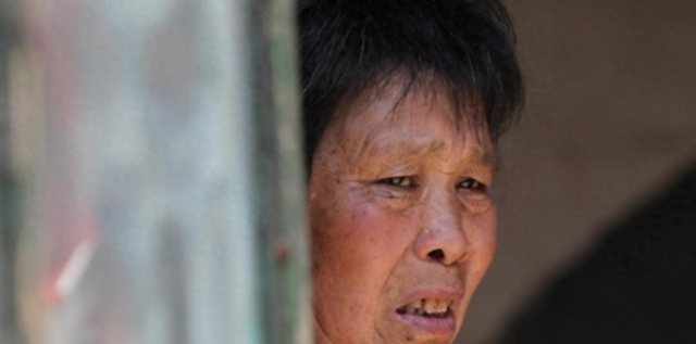 香菇|丈母娘来吃饭，我炒好菜去买酒，回来菜没了。老婆说，把碗洗一下