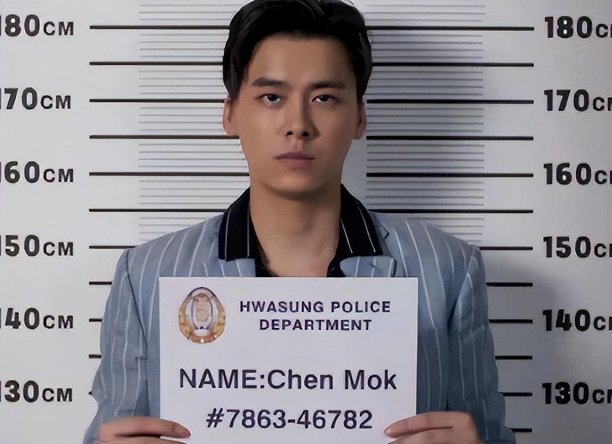 “封杀”不到1年，再看李易峰现在的处境，很可恨，但也很可悲！