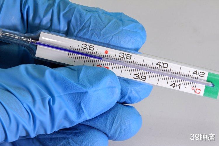 咳嗽|感染新冠病毒后,体温烧得越高,说明免疫力越强?真相来了