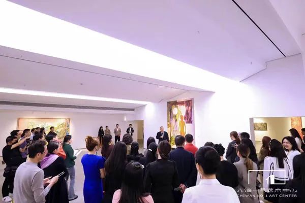 “超越的维度”： 24 位艺术家跨度近四?余年的艺术探索