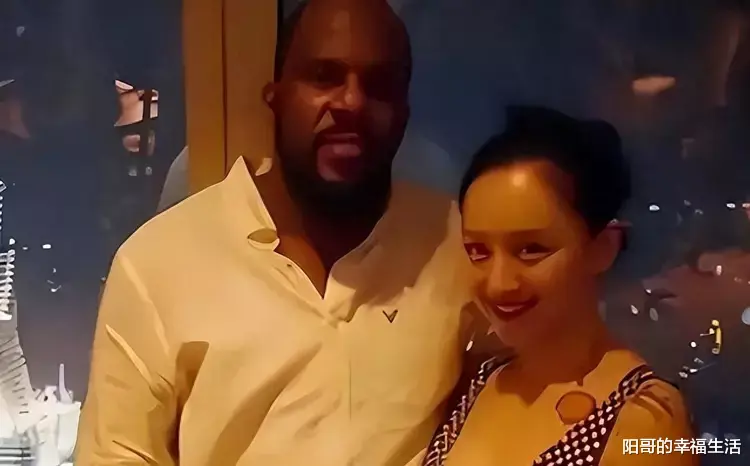 欠下五百万、被家暴到出血，这三位嫁给黑人的女星，现状怎样了？