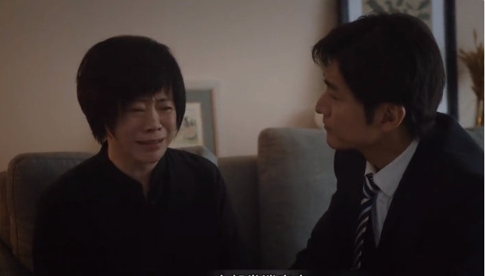 谁说“情妇”必须年轻貌美,59岁王柠告诉你,什么是教科书式撩汉