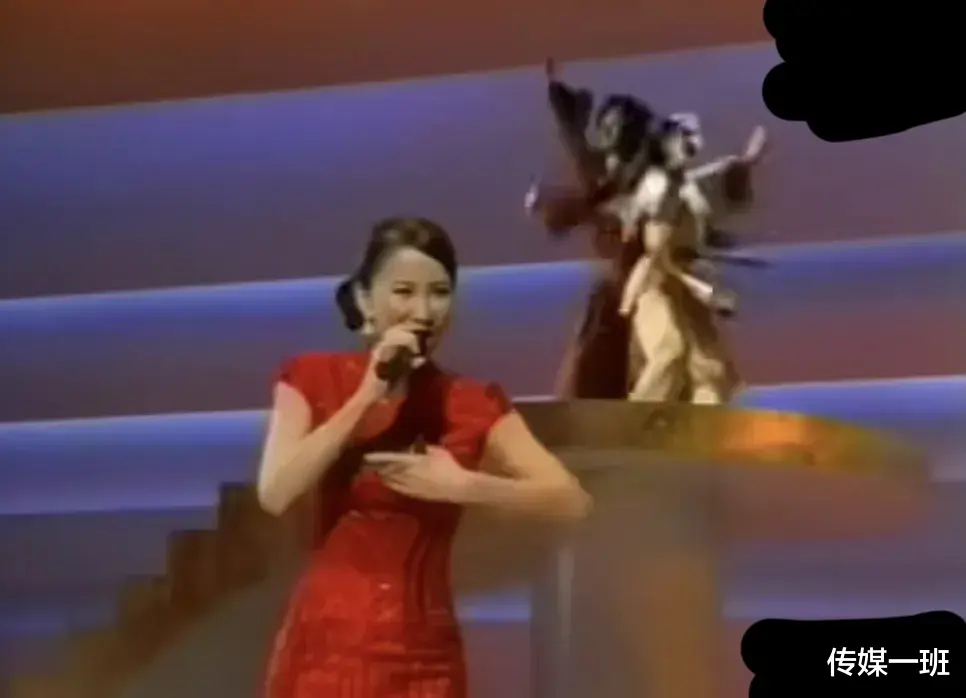 李玟12个冷知识：生前半年罹患乳癌，曾被刘銮雄原配宝咏琴排斥