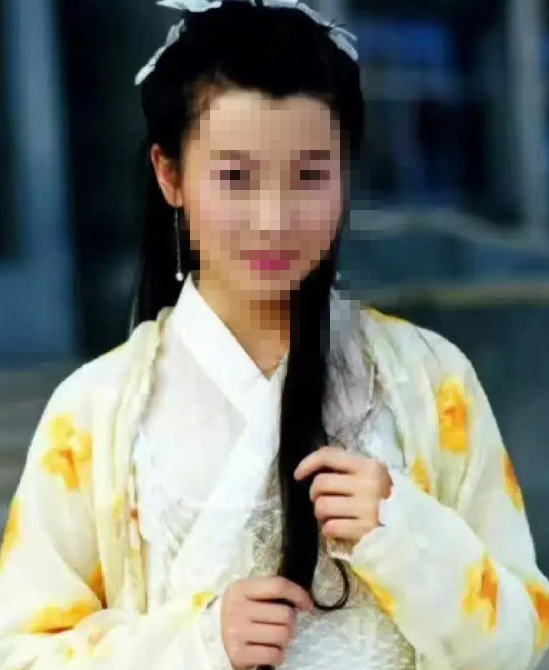 她当小三也不是第一回啦！