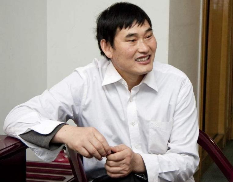 陈亚男|时隔一年,再看朱小伟和陈亚男的婚姻,离婚是必经之路