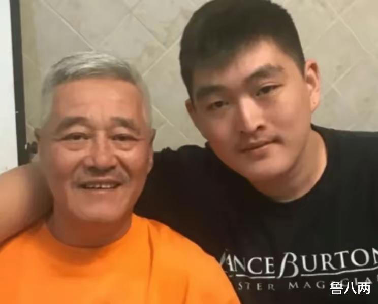 赵本山|赵大牛授任总经理，赵本山押宝儿子