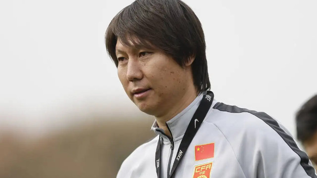 李铁|李铁拒绝配合！媒体人持续爆料：嘴很紧，刘奕和陈戌源不是一路人