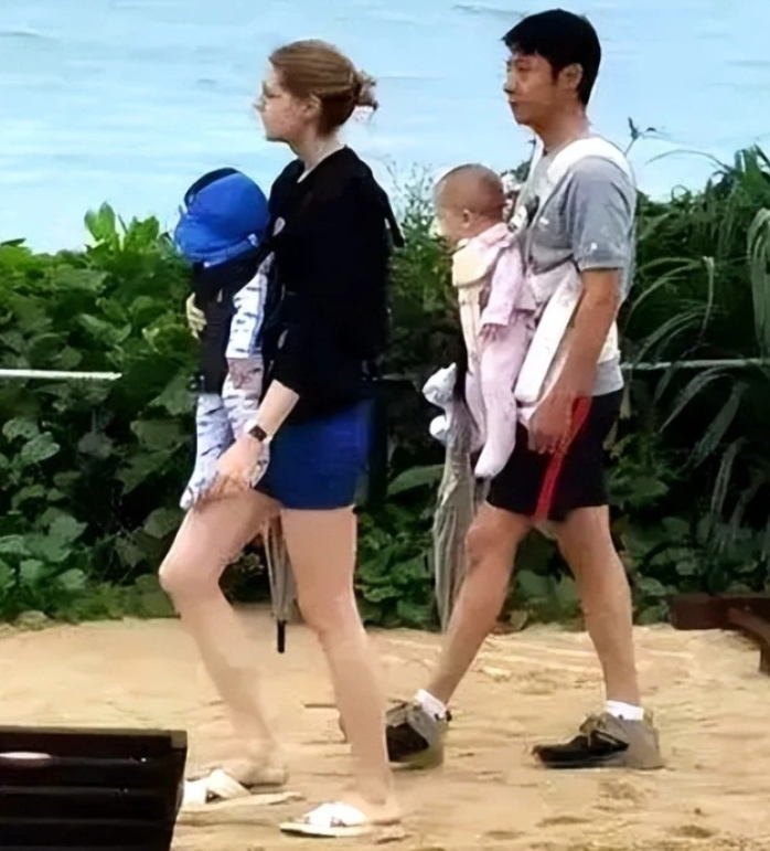 撒贝宁|撒贝宁混血儿女遭曝光!龙凤胎长着一张国际脸,与小撒一点都不像