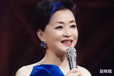 杨澜:我与老公早已无爱,若再在一块,对彼此都是不公正的