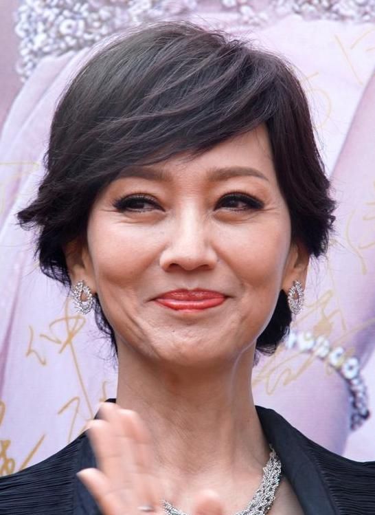 赵雅芝卸妆后、许晴卸妆后、刘晓庆卸妆后,真实颜值差距一目了然